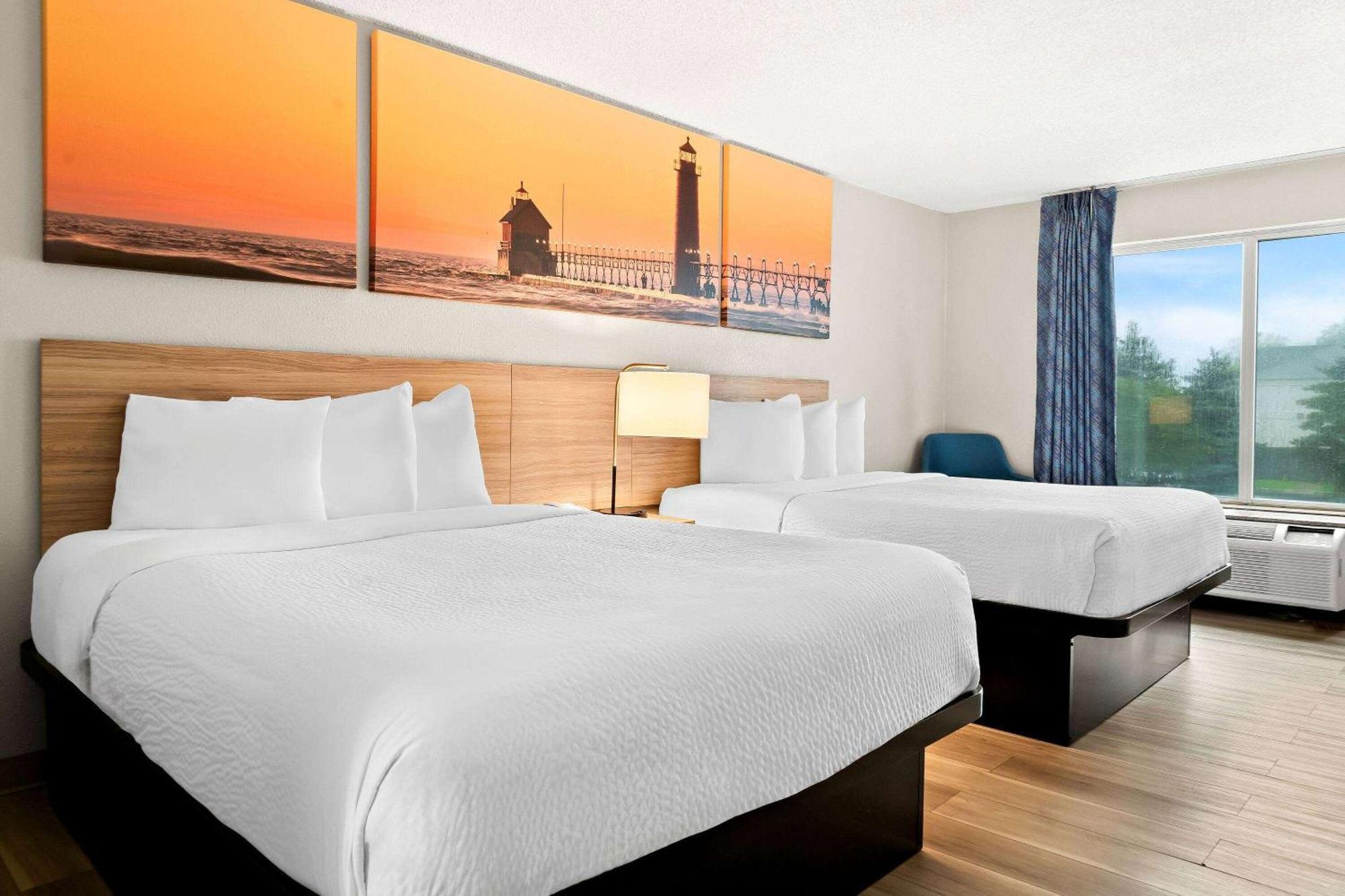 Days Inn & Suites By Wyndham Warren Kültér fotó